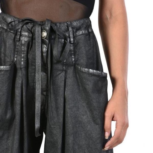 Never worn, European brand La Haine cropped pants. Resin coated cotton. Medium. - Picture 2 of 12